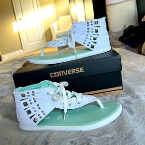 Converse Chuck Taylor Mid Gladiator Thong White Studs